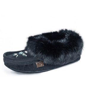 Laurentian Chief Ladies Fur Trimmed Moccasins 🇨🇦